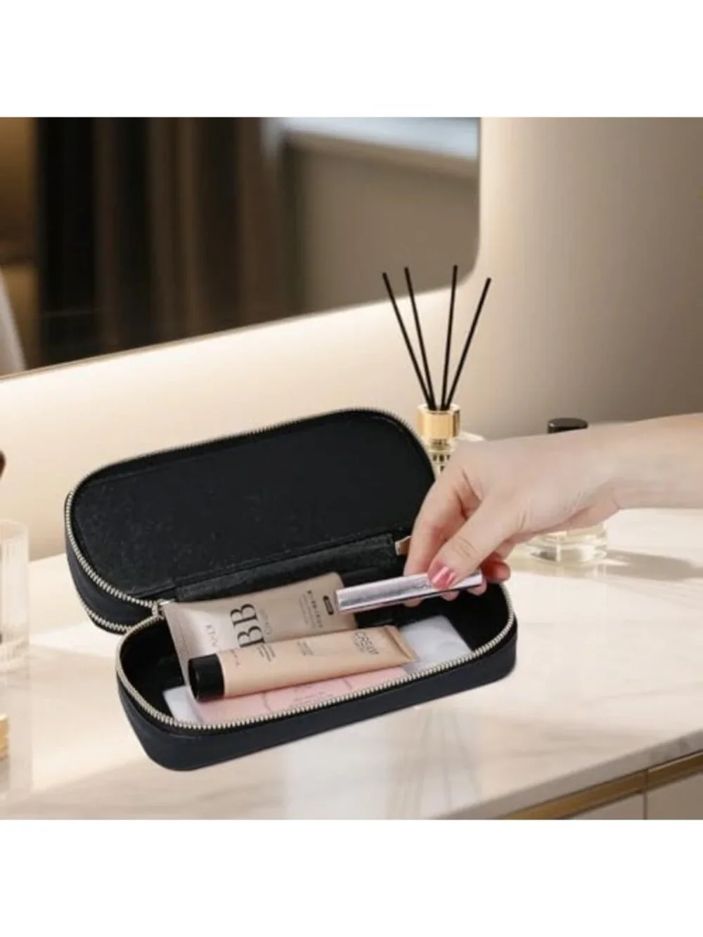 Stylish Double Layer Makeup Bag - Slim Design, Black, Perfect for Travel